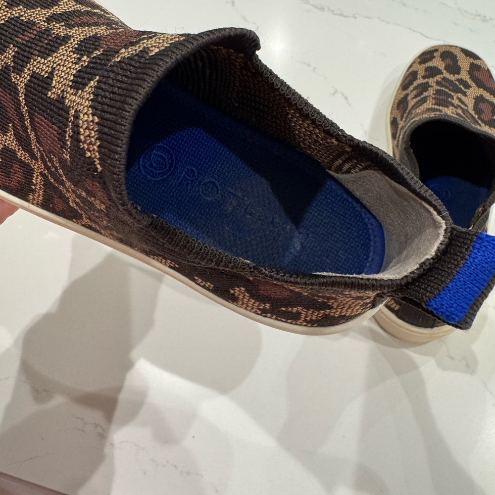 Rothy’s Leopard Print Chelsea boot - Picture 2 of 4